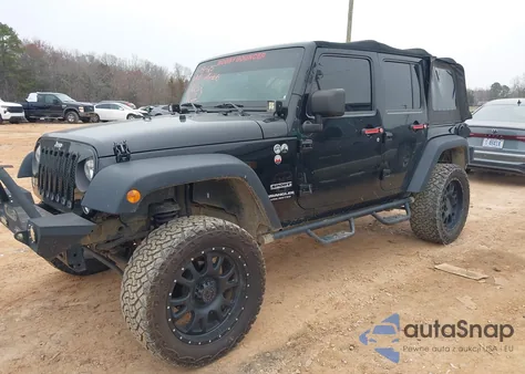 2016 Jeep Wrangler Unlimited Sport z USA, uszkodzony, nr VIN 1C4BJWDG8GL104132